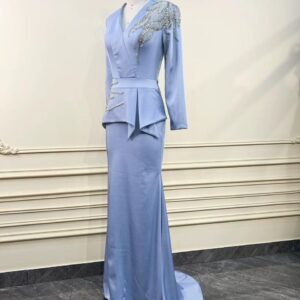 Evening dress with long sleeve