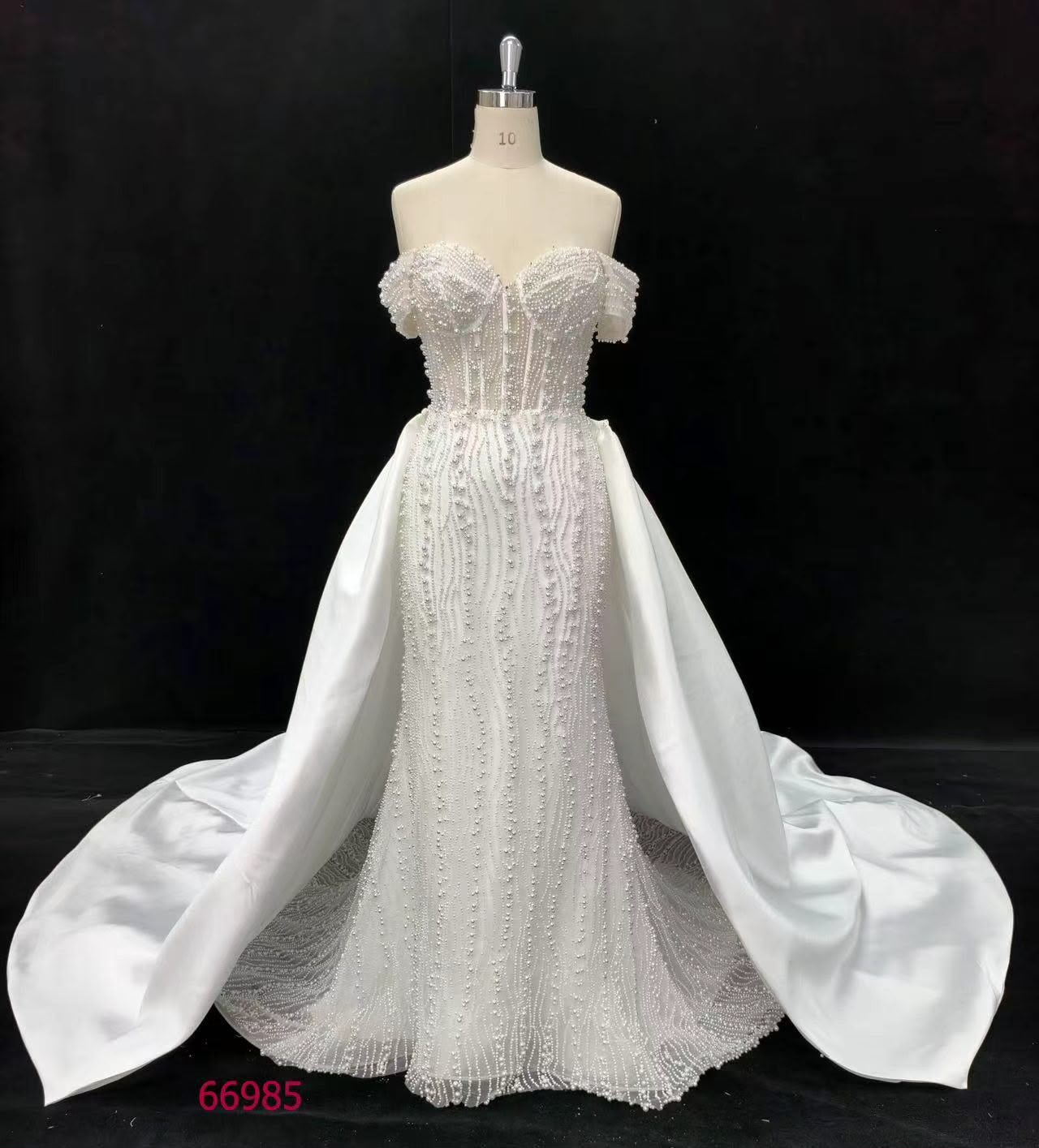 ( Rental) Gywenth pearl detailed mermaid wedding dress
