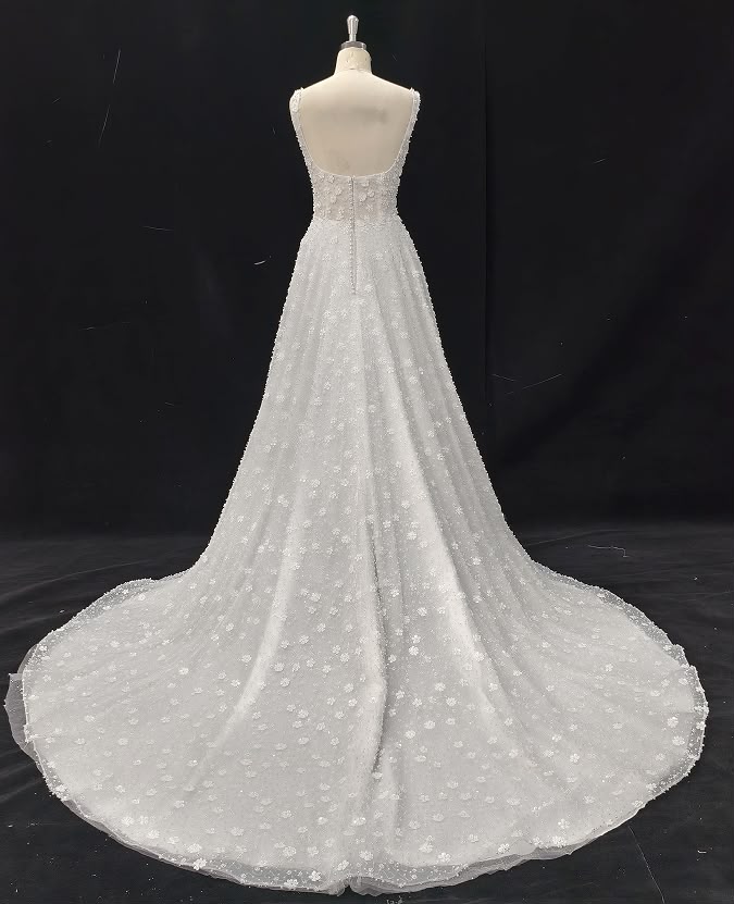 Florinah , 3D Flower and pearl detailed A-line wedding dress - Image 3