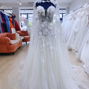 (Rental) Crystal, 3rd flower detail shimmer wedding dress with cape